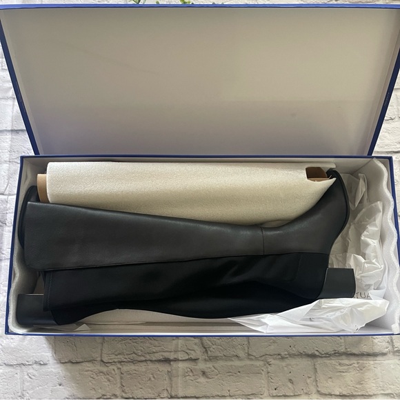 Stuart Weitzman BRAND NEW IN BOX City Block Boot - leather, size 10 40.5 boots - Picture 4 of 11
